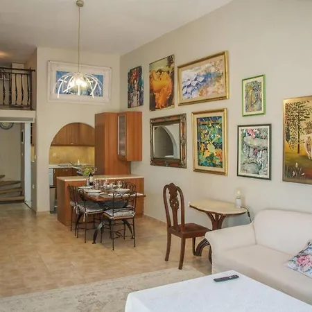 Violeta's Seaview In Rhodes アパート